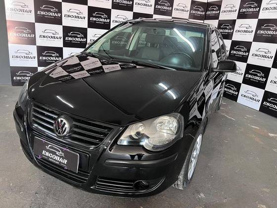 VOLKSWAGEN POLO SEDAN 1.6 8V GASOLINA 4P MANUAL